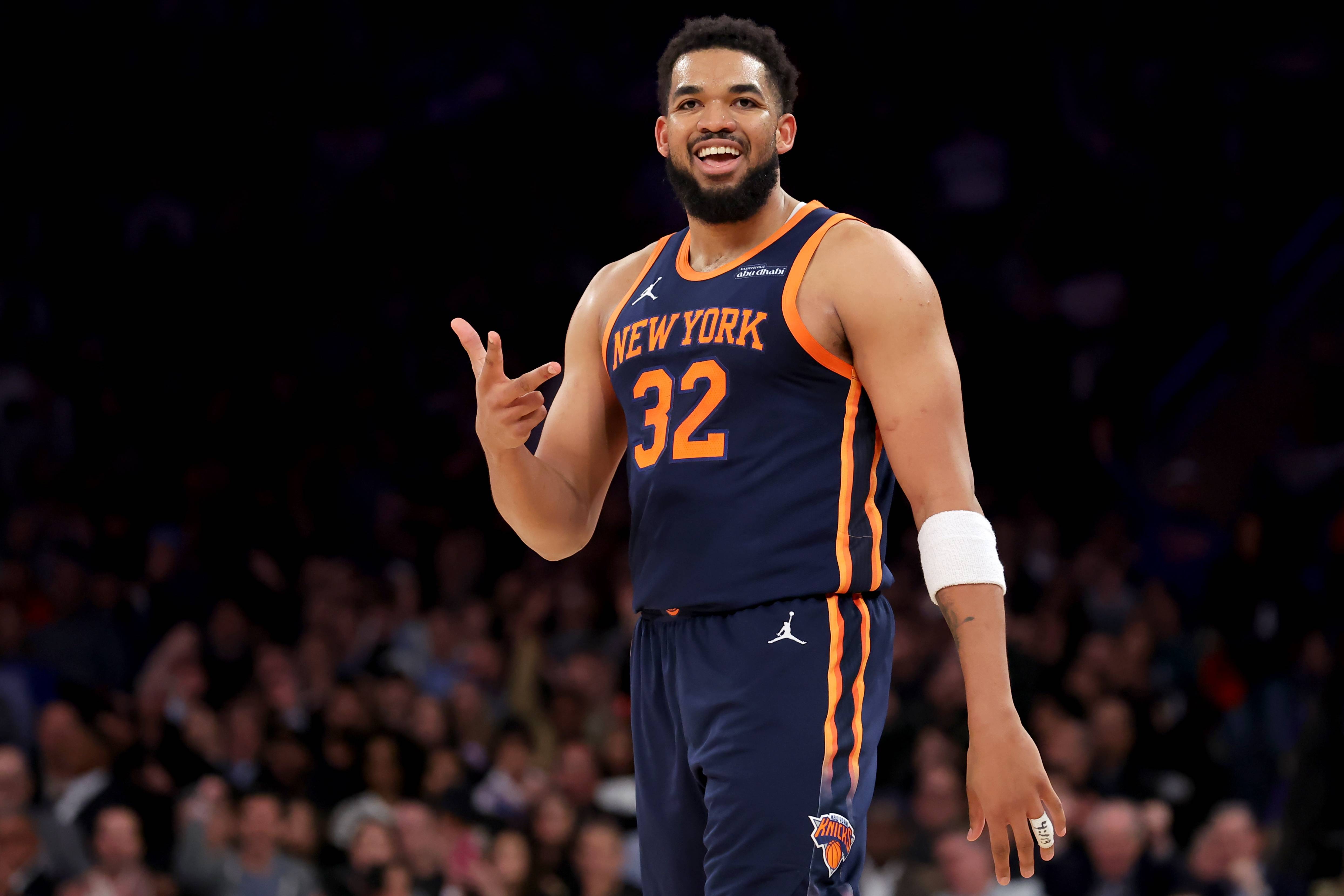 关于波尔图训练开放日，冲刺阶段篮板制胜引欢呼，NBA常规赛在即，身体对抗强度拉满的信息