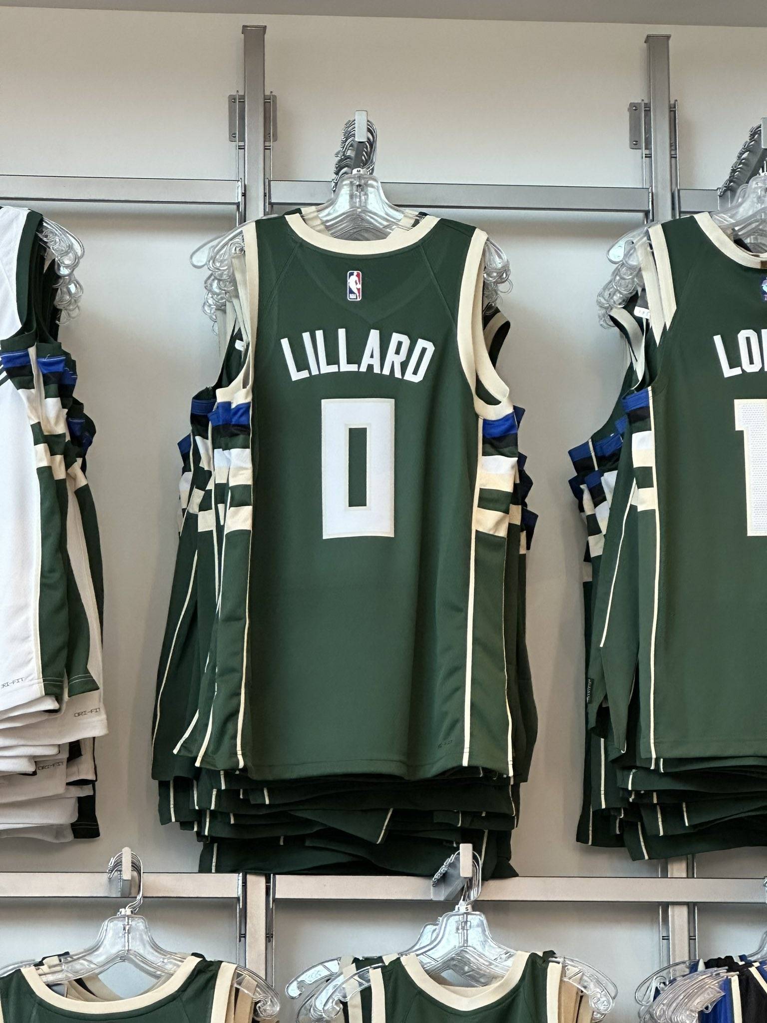 kaiyun-今晚密尔沃基雄鹿更衣室发声——葡超节点到来；话题不断；身体对抗强度拉满的简单介绍